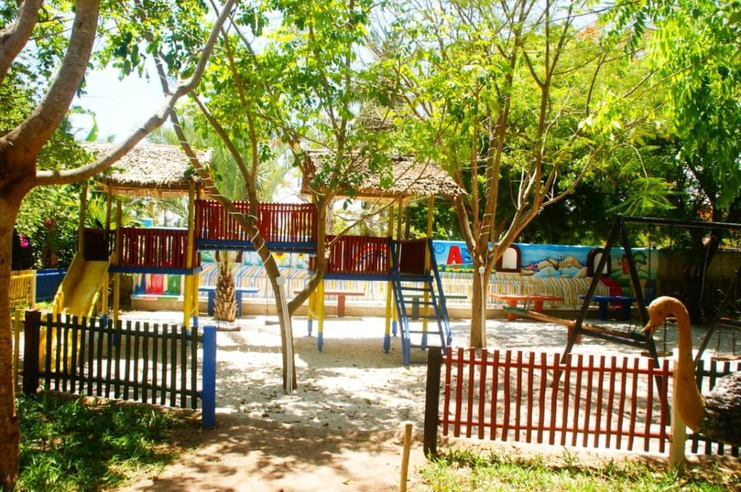 Kijiji Beach Resort Дар-ес-Салам Екстер'єр фото