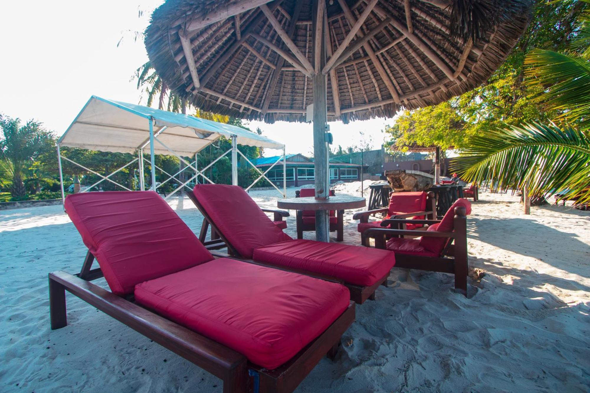 Kijiji Beach Resort Дар-ес-Салам Екстер'єр фото