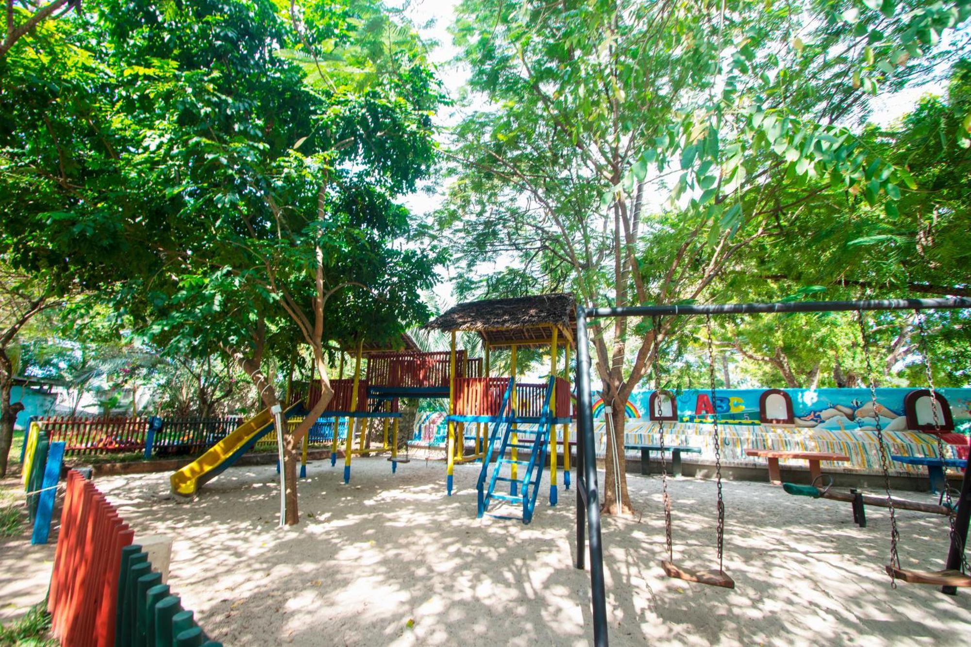 Kijiji Beach Resort Дар-ес-Салам Екстер'єр фото