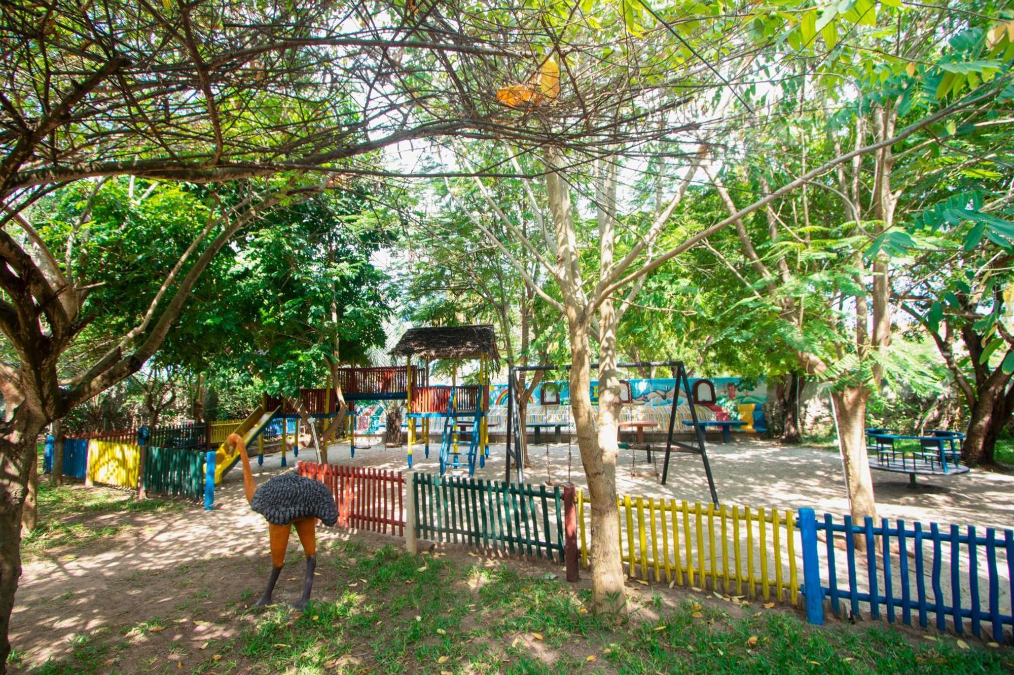 Kijiji Beach Resort Дар-ес-Салам Екстер'єр фото